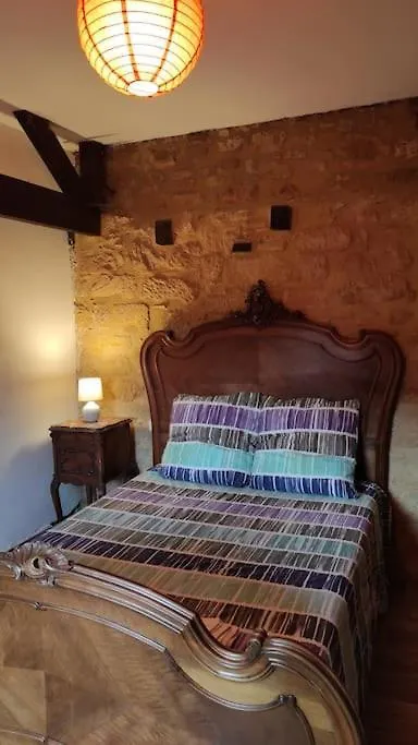 شقة Duplex Avec Cour Au Coeur De La Cite Medievale. غوردون أون كيرسي