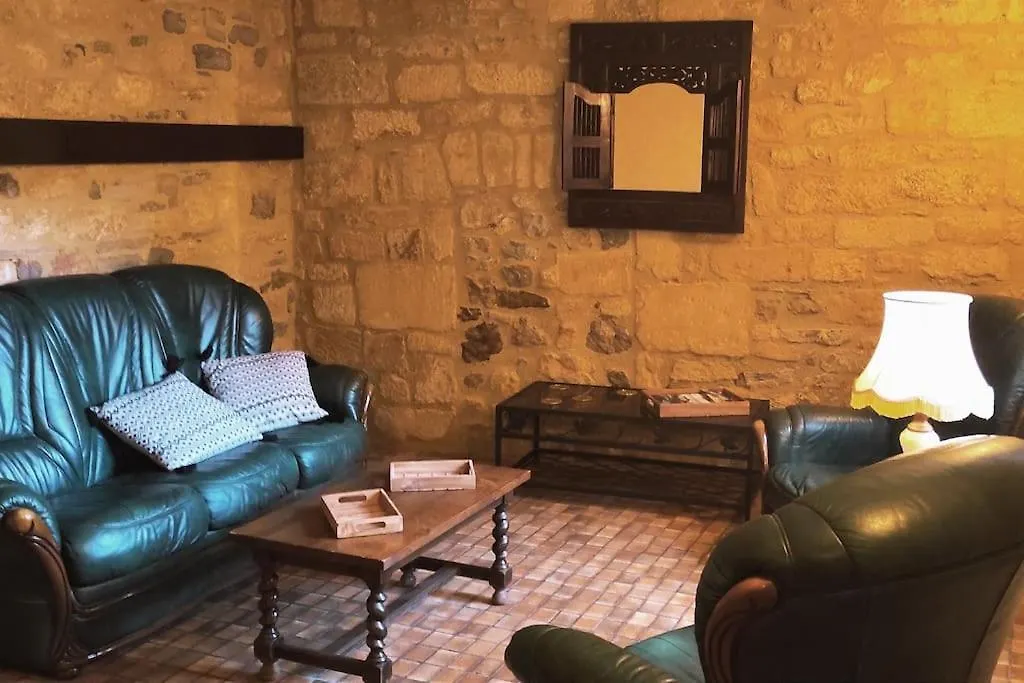 شقة Duplex Avec Cour Au Coeur De La Cite Medievale. غوردون أون كيرسي